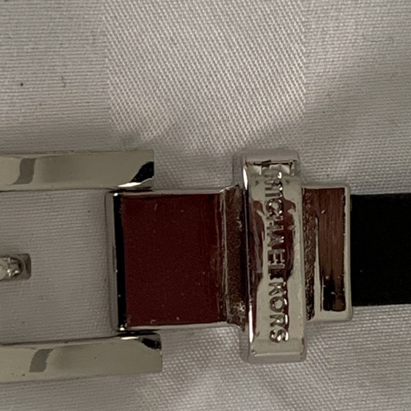 Michael Kors black skinny belt - Picture 4 of 5